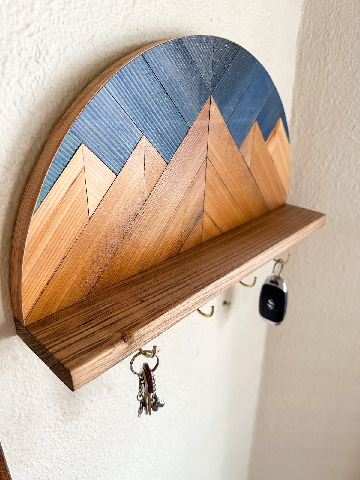 Mountain Peaks Keyhook Shelf / Necklace display